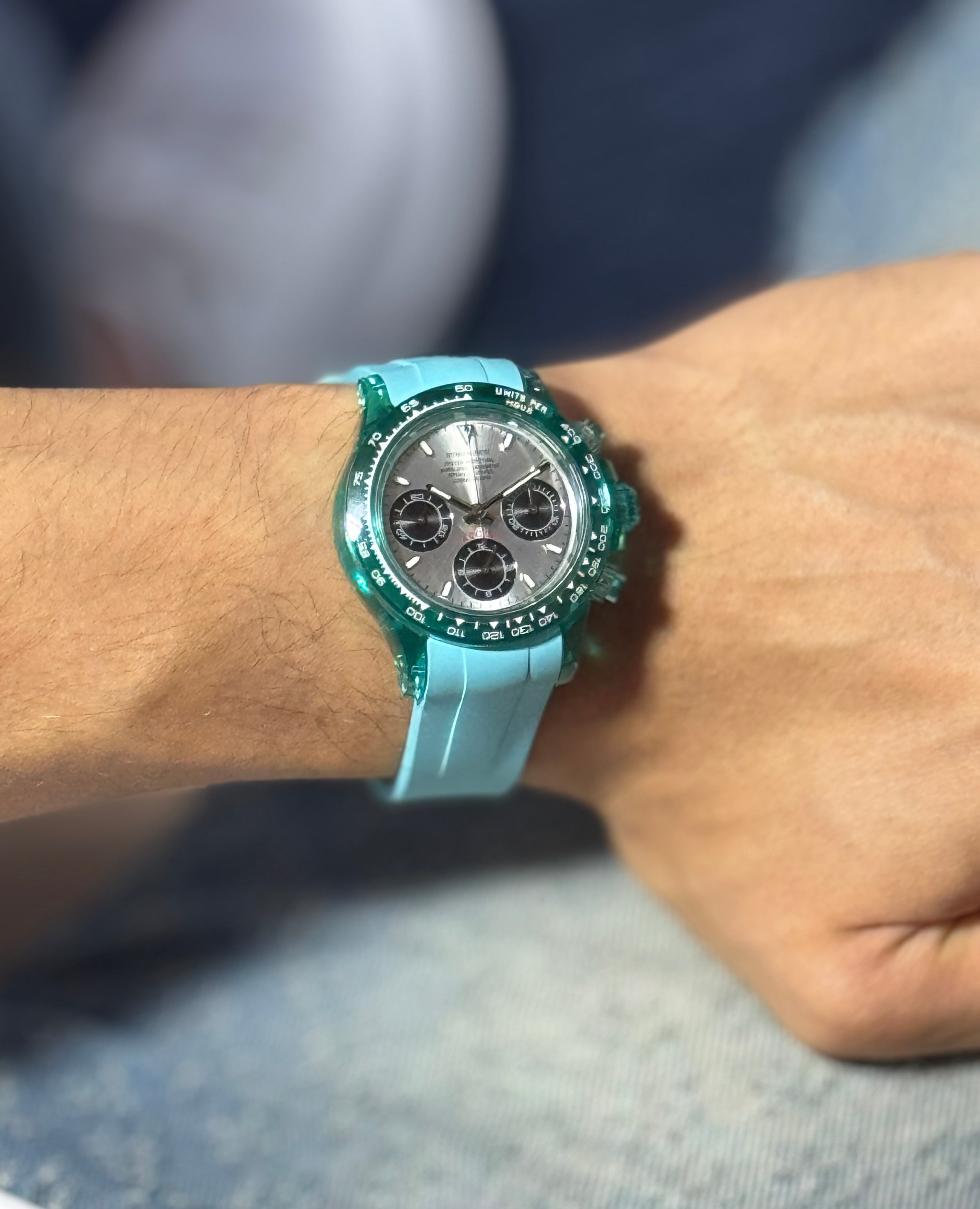 Acqua Automatic Sapphire Turquoise 39 mm