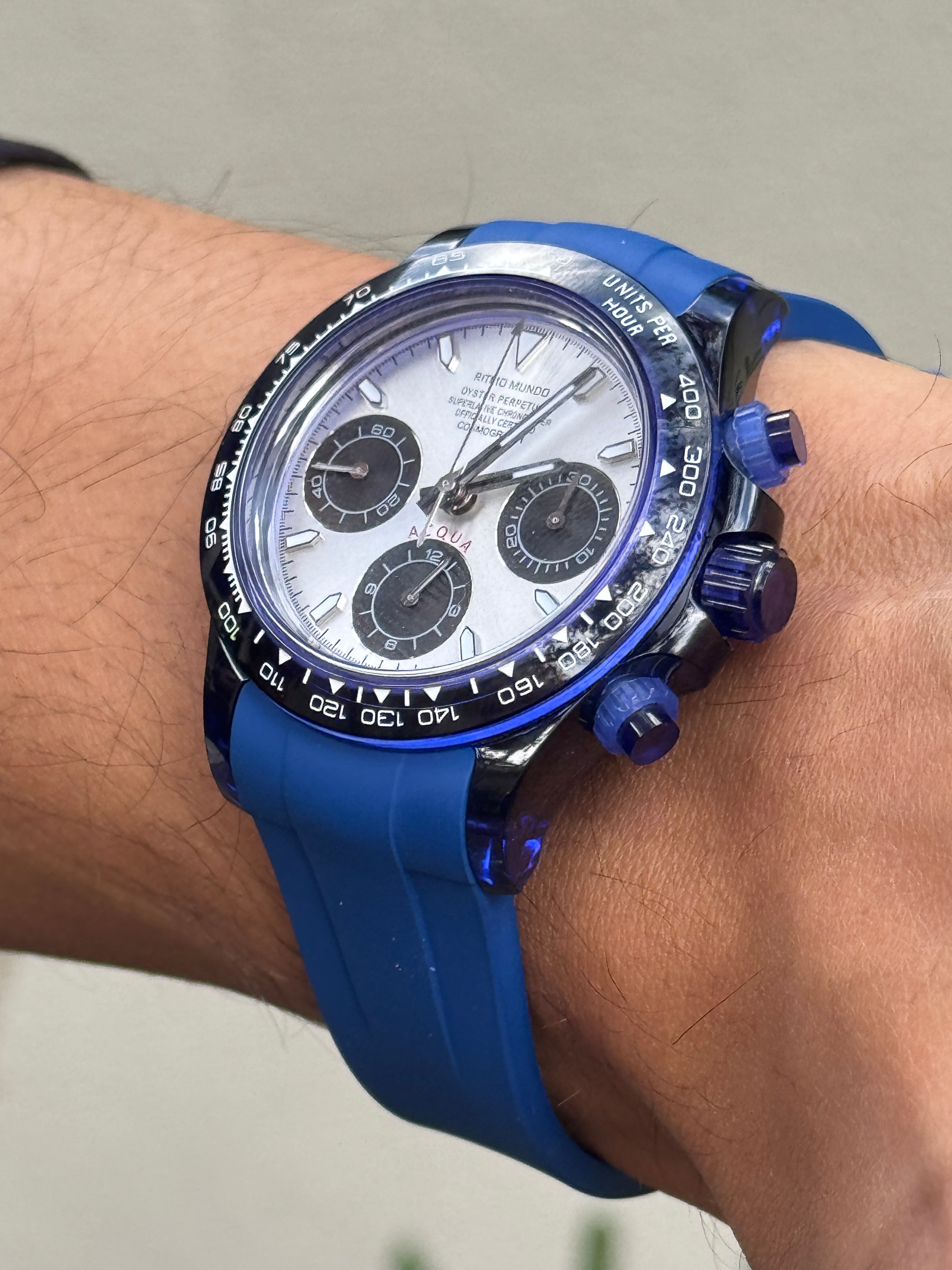 Acqua Automatic Sapphire Blue 39 mm